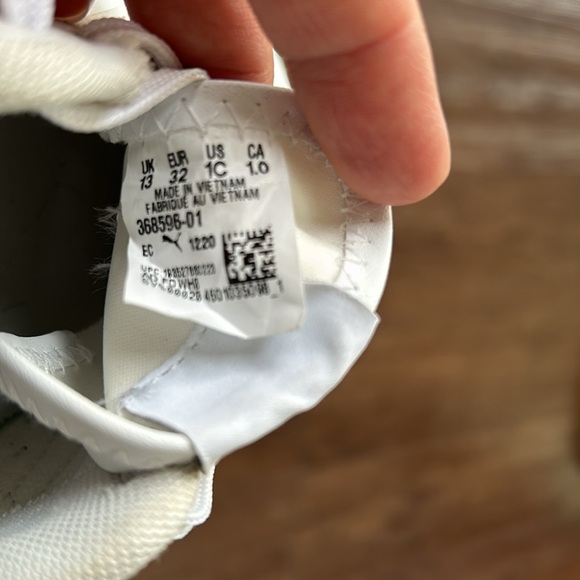 Puma white shose for boys size 1 - Picture 6 of 6